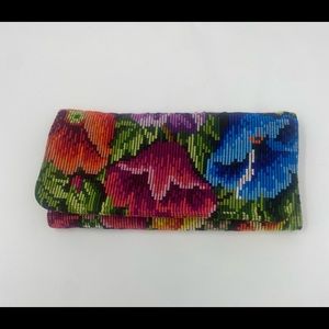 Embroidery floral clutch